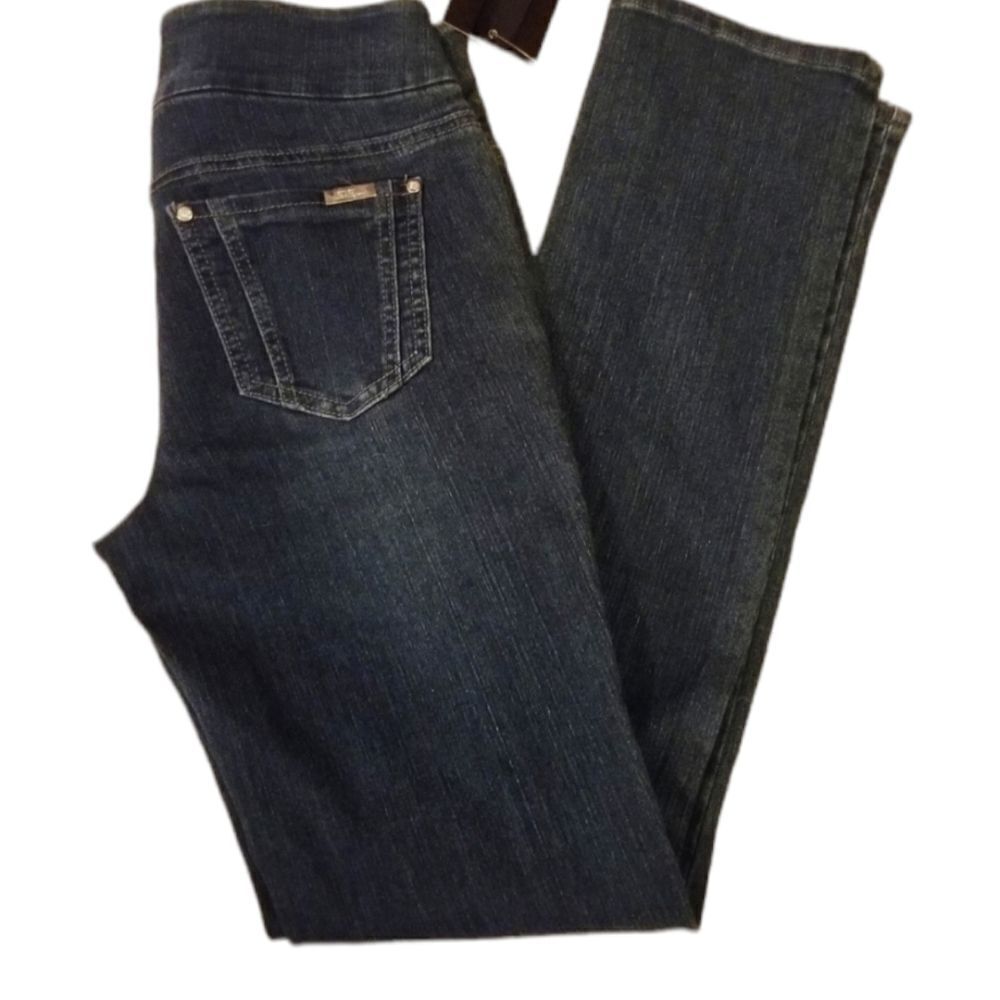GG Jeans NWT‎  Denim Stretch Size 6